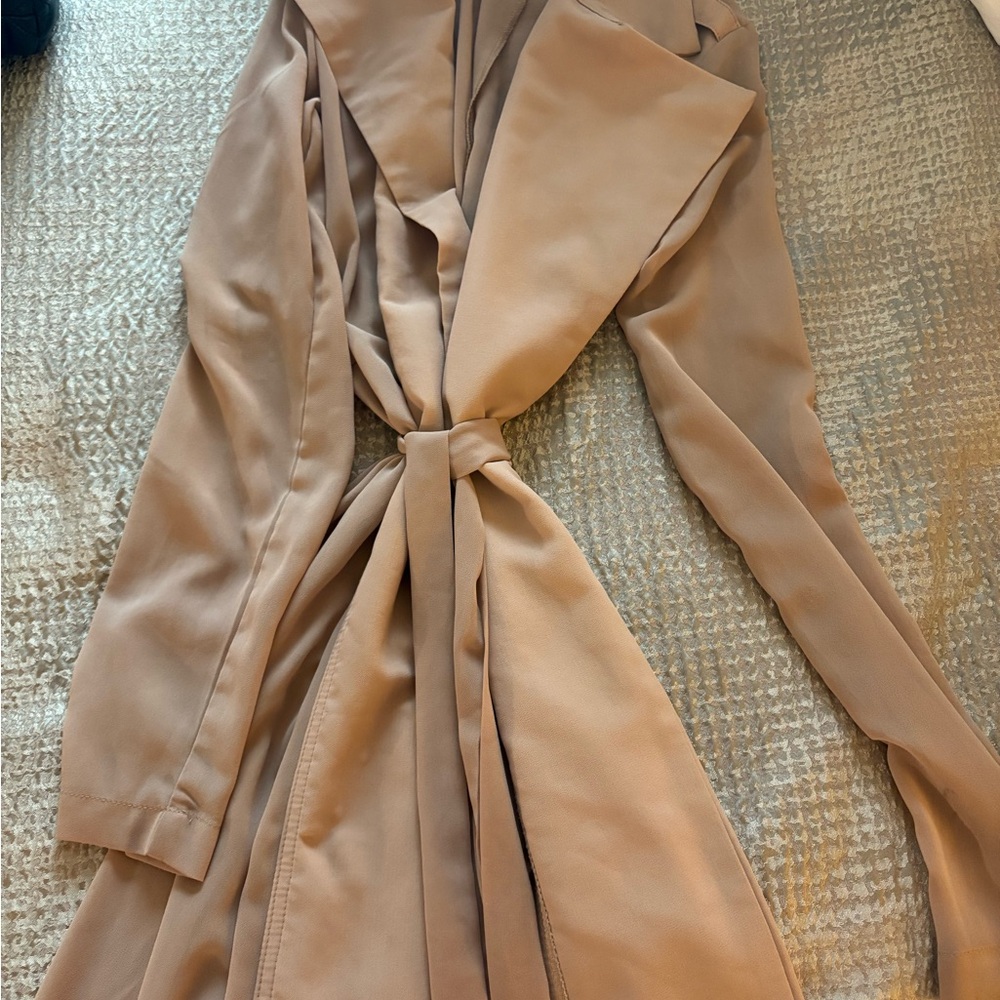 Windsor Classic Tan Outerwear